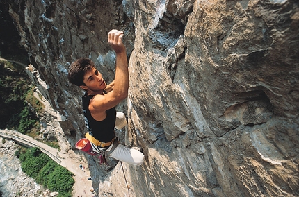 I capolavori e l'arrampicata di Marco Bernardi in Sardegna