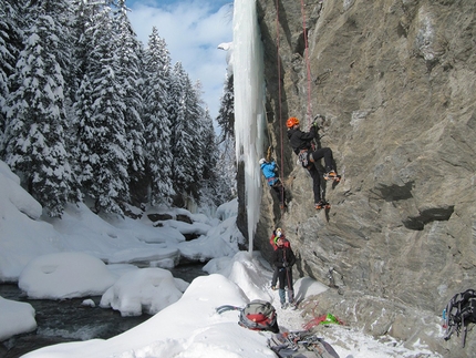 La Scuola Gervasutti e il primo corso di Dry-Tooling