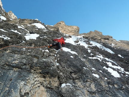 Edle Mischung, Sella, Dolomites - Philipp Angelo and Simon Gietl during the first ascent of Edle Mischung (M7 WI6  60°, 340m), Ciampanil del Mufreit, Sella, Dolomites.