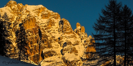 Extreme skiing in the Dolomites: Conturines West Face by Della Rossa e Nocker