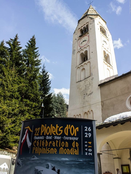 Piolets d'Or 2014 - La conferenza stampa e l'inizio serata: la chiesa di Courmayeur