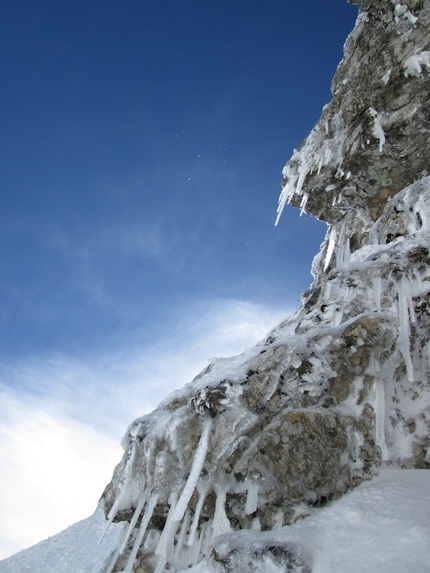 The Boxer, Monte Pandoro - On 28/03/2014 Riccardo Quaranta and Claudio Di Rienzo made the frist ascent of The Boxer, up Monte Pandoro (Monte Miletto, Gruppo Monti del Matese), Molise, Italy