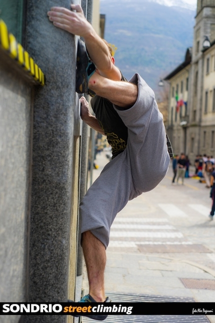 Salewa Rockshow 2014 - Sondrio Street Climbing V