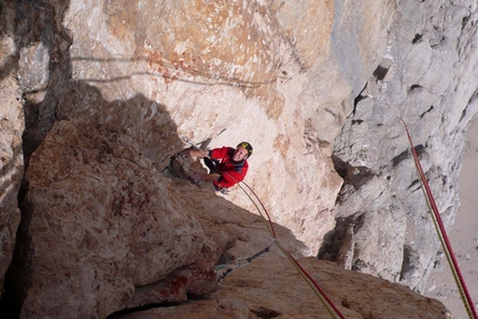 P.ta Penia, Marmolada - Roberto Pedrotti sull'11 tiro di AlexAnna