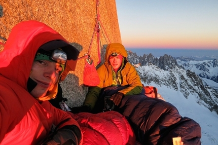 Grandes Jorasses, Mont Blanc - Rolling Stones, Grandes Jorasses: first free ascent Luka Lindič & Luka Krajnc 12-15/03/2014