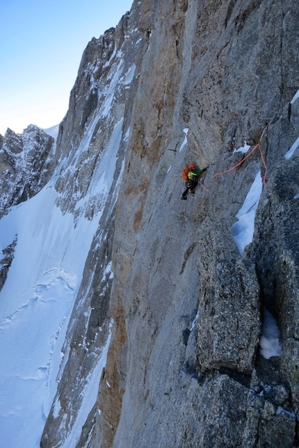 Grandes Jorasses, Mont Blanc - Rolling Stones, Grandes Jorasses: first free ascent Luka Lindič & Luka Krajnc 12-15/03/2014