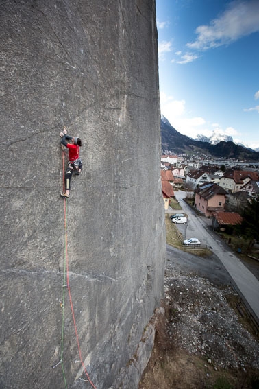 Alex Luger and his route Psychogramm at Bürser Platte