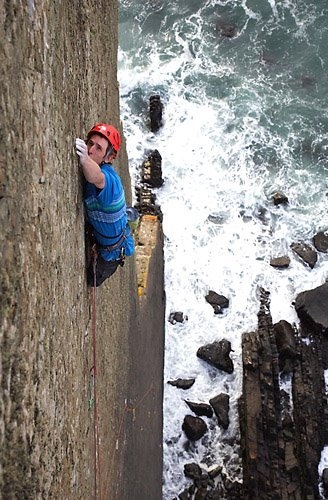 James Pearson - James Pearson on the first ascent of The Walk of Life, E12 7a at Dyer's Lookout, North Devon, England.