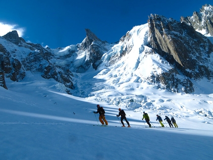 Corso aspiranti guida alpina 2013 - 2014: esame di sci alpinismo in Valle d'Aosta