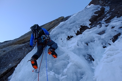 Revelation Mountains, Alaska - Odyssey & Iliad, two new routes on Pyramid Peak and Mount Boucansaud (Lise Billon, Pedro Angel Galan Diaz, Jeremy Stagnetto, Jérôme Sullivan)