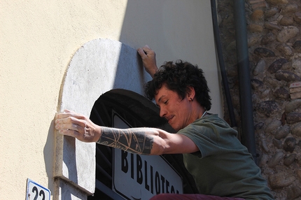 Strit Bulder Ponte San Pietro - Durante XI° il Strit Bulder, la gara di arrampicata urbana a Ponte San Pietro.