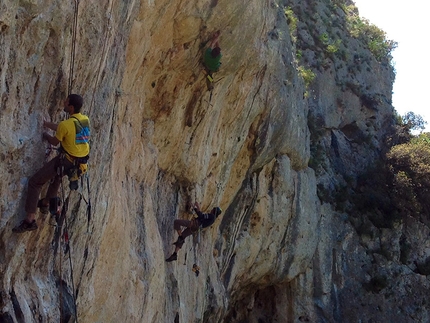 Torre del Porto, Mattinata - Climbing at Torre del Porto, Mattinata (Italy)