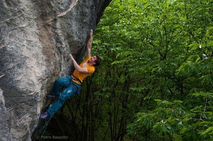 Stefano Ghisolfi - Stefano Ghisolfi making the first ascent of TCT 9a at Gravere