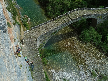 The other, unusual climbing in Greece. By Maurizio Oviglia