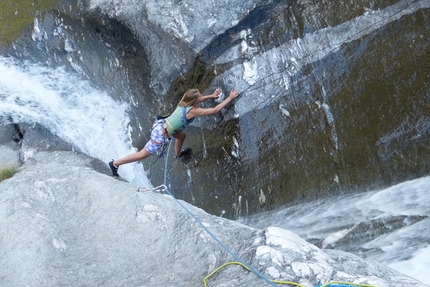 Le piu' belle vie di roccia dell'Ossola oltre il V grado - Compagni all'alba - Valle Antigorio