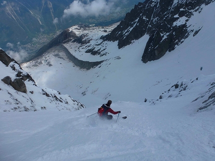 Aiguille du Midi, Mont Blanc - Éperon des Jumeaux (Julien Herry and Raph Bonnet 03/06/2014)