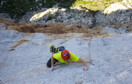 Monte Monaco, San Vito Lo Capo - Tommy Caldwell, Sonnie Trotter e Josh Wharton durante l'apertura di You Cannoli Die Once (7c/+, 6 tiri), Monte Monaco, San Vito Lo Capo, Sicilia.