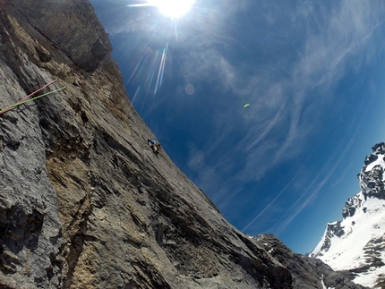 Wenden - 6b+ slab protected by pegs. El Gordo (6c/7a, 450m, Silvan Schüpbach & Luca Schiera 06/2014) Wendenstöcke, Switzerland