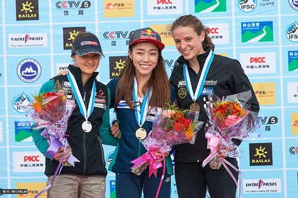 Coppa del Mondo Lead 2014 - Haiyang, Cina Lead podio femminile: Magdalena Röck, Jain Kim, Anak Verhoeven
