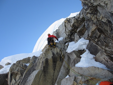 Cordillera Huayhuash, Peru, Luca Vallata, Saro Costa, Tito Arosio - Sulla via al Quesillio