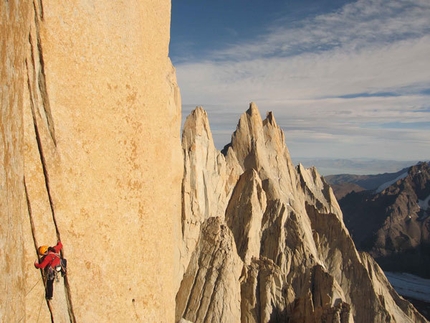 Alexander Huber - Alexander Huber during the first ascent of Golden Eagle (V 5.11 A1, 800m, 2006), Desmochada South Pillar, Fitz Roy Massif, Patagonia.