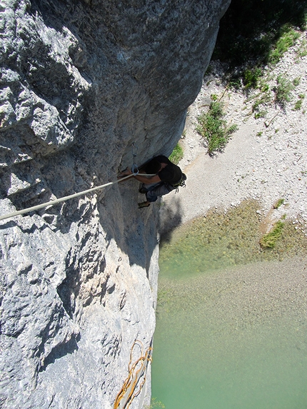 Gola del Limarò, Francesco Salvaterra e Nicola Calza - Welcome to Tijuana: runout on pitch 1