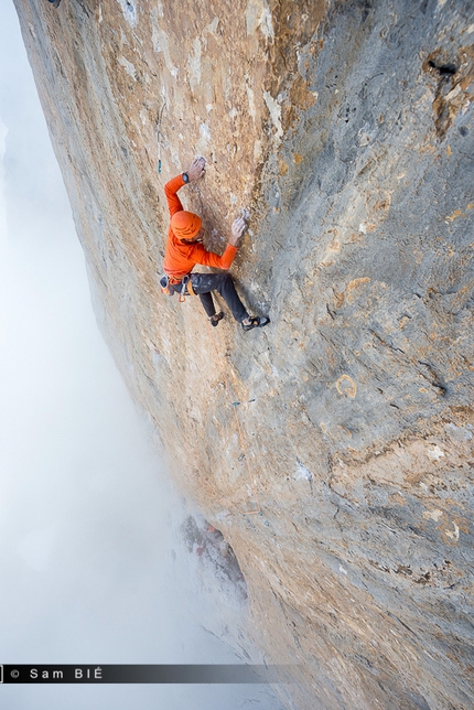 Cedric Lachat - Cédric Lachat sul quinto tiro (8c) di Orbayu, Naranjo de Bulnes, Picos de Europa, Spagna