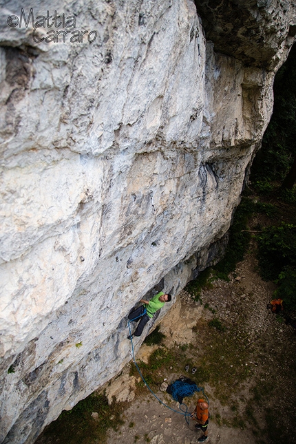 Campo Solagna - Mauro Dell'Antonia climbing Adelante companeros