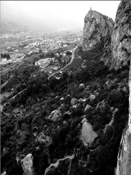 Via G. Segantini - Monte Colodri - Via G. Segantini - Monte Colodri