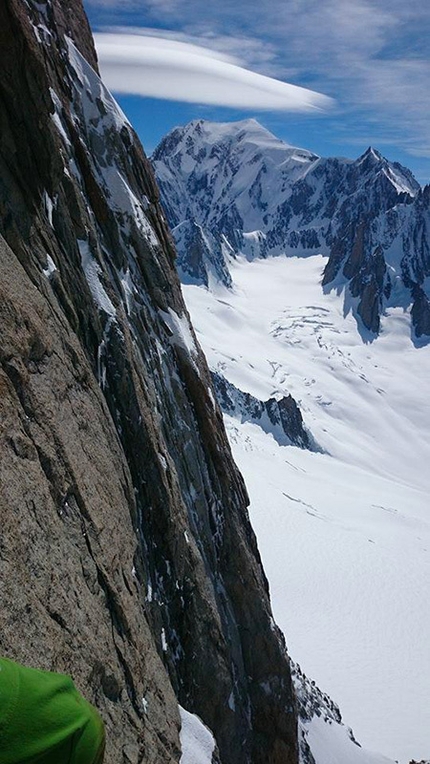 Dent du Géant - Cœurs de géants (Christopher Baud, Brice Bouillanne, Jonathan Charlet 29/06/2014) Dents de Géants, Mont Blanc