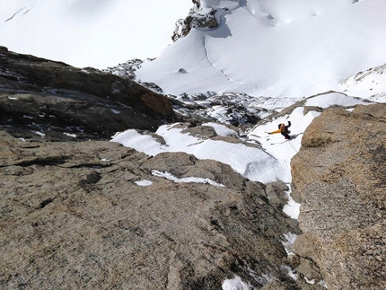 Dent du Géant - Cœurs de géants (Christopher Baud, Brice Bouillanne, Jonathan Charlet 29/06/2014) Dents de Géants, Mont Blanc