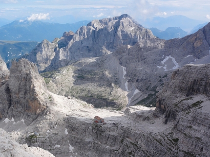 Discover Brenta Dolomites 2014 - DoloMitiche 2.0 - Brenta Base Camp - Rrifugio Pedrotti, in the heart of the Brenta Dolomites