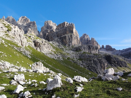 Discover Brenta Dolomites 2014 - DoloMitiche 2.0 - Brenta Base Camp - heading towards Castello dei Massodi