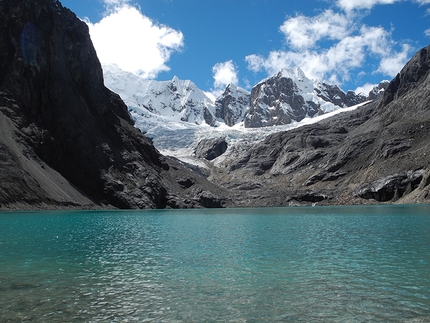Cordillera Huayhuash, Peru - Carlo Cosi, Davide Cassol - Juraucocha