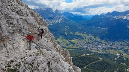 Sentiero Olivieri on Tofana, a nice equipped path above Cortina