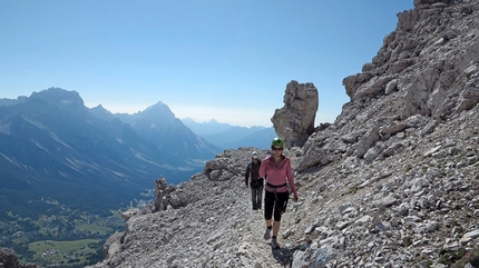 Sentiero Olivieri, Tofana, Dolomites - Sentiero Olivieri, an easy equipped path above Cortina