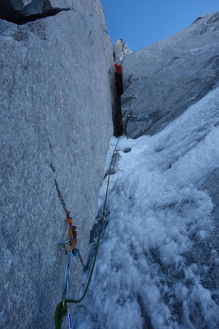 West Witches Tit, Alaska - John Frieh and Jess Roskelley making the first ascent of No Rest For the Wicked, (IV+ AI6 M7 29-30/05/2014)