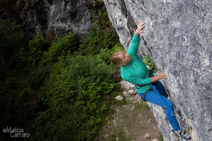 Falesia Malga Ciapéla (Marmolada) - Federica Bressan - Barba luca 6b