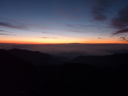 Cresta Est Monviso - L'alba sulla Cresta Est del Monviso