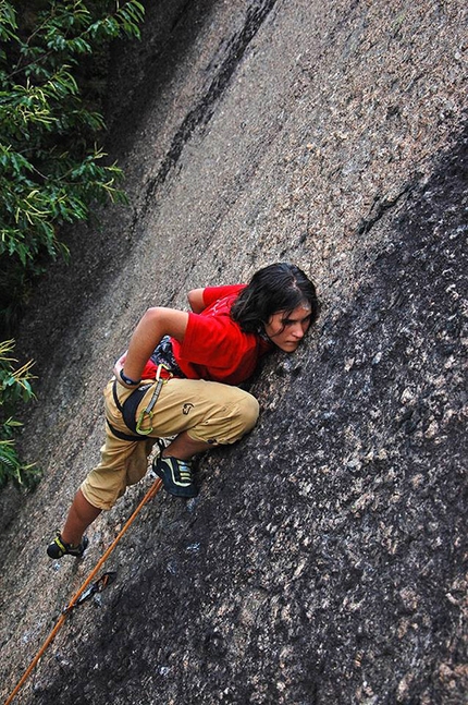 Sara Oviglia aged 15 in Valle dell'Orco, climbing her first 6c+ onsight - Sara Oviglia aged 15 in Valle dell'Orco, climbing her first 6c+ onsight