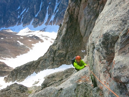 Greenland 2014, Ralph Villiger and Harald Fichtinger - Ralph Villiger climbing