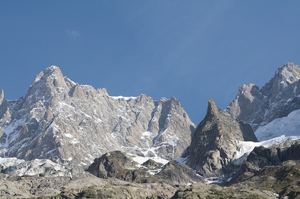 La Bouteille, Monte Bianco - La Bouteille di fronte