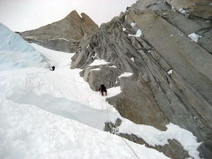 Fitz Roy (Patagonia) - La crepaccia sotto la brecha