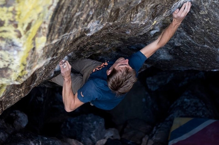 Jorg Verhoeven and Katharina Saurwein bouldering at Chaos Canyon