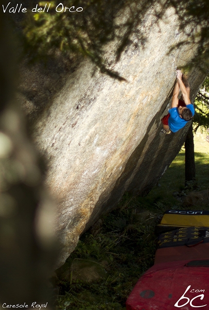 Orcoblocco, Valle dell'Orco - During the first bouldering meeting Orcoblocco, Ceresole Reale, Valle dell'Orco, 09/2014.