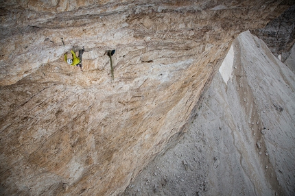 Dave MacLeod e Project Fear sulla Cima Ovest di Lavaredo