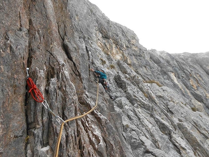 Paretone Express, la nuova via sul Paretone del Gran Sasso di Cristiano Iurisci ed Emanuele D'Amico