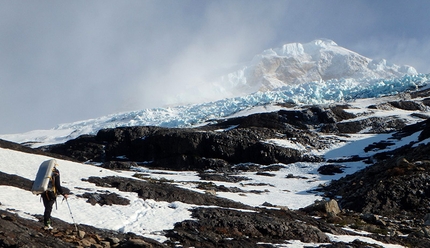 Volcan Aguilera, Hielo Sur, Patagonia - Volcan Aguilera: Cerro Heim, (possibly still unclimbed) defended from the north by the ­Glaciar Peineta Norte­ seracs