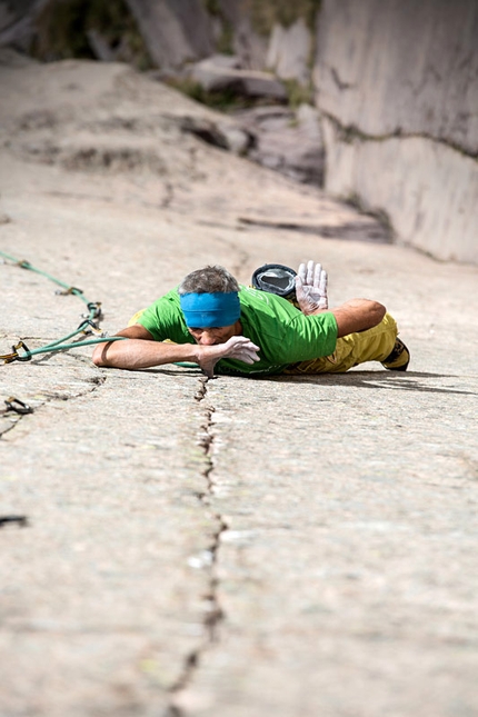 Pinne gialle - Tognazza, Dolomites - Manolo climbing Pinne Gialle (Tognazza, Passo Rolle, Dolomites)