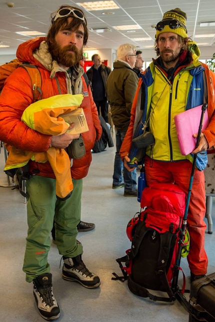 Greenland, Baffin Island, Nicolas Favresse, Olivier Favresse, Ben Ditto, Sean Villanueva - Nicolas Favresse and Sean Villanueva, departing for the climbing at at Gibbs Fjord on Baffin Island, Greenland